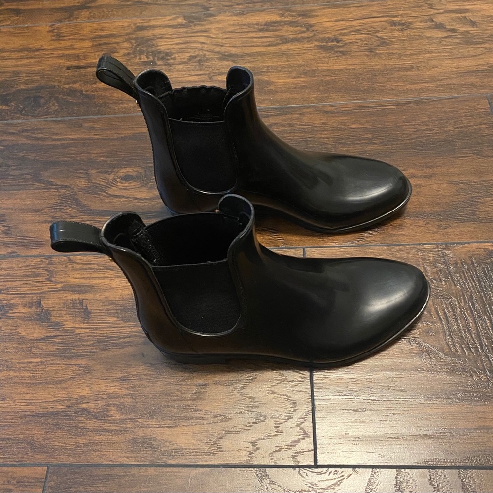 Sam Edelman Tinsley ankle rain boots, size 6